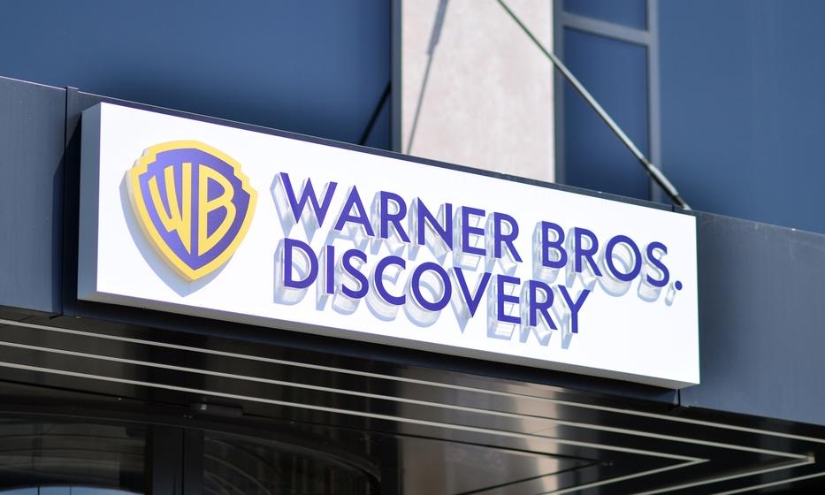 There were mergers, time to divide. Warner Bros. Discovery distributes business