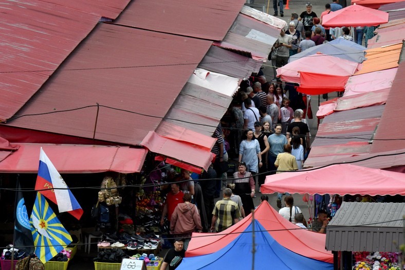 Market in Belgorod (illustrative photos)