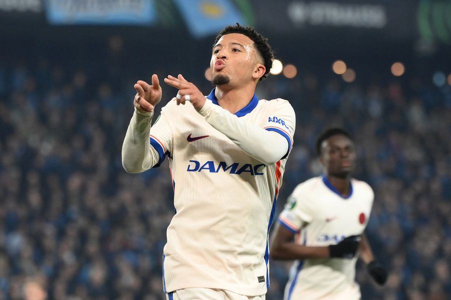 Jadon Sancho, in Chelsea's shirt. Photo: Imago Italians reveal the first two top transfers prepared by Cristi Chivu at Inter