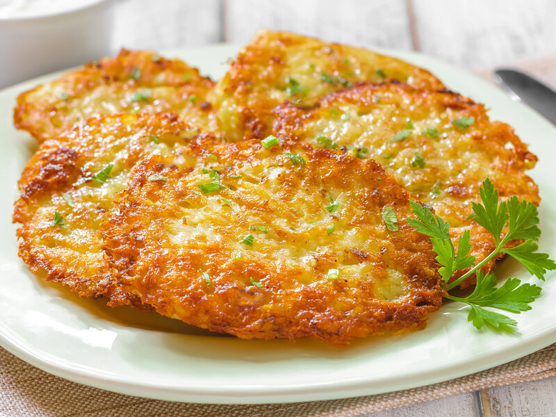 Add it to the dough - and the derunes will be much tastier and juicier. New version of the classic recipe
