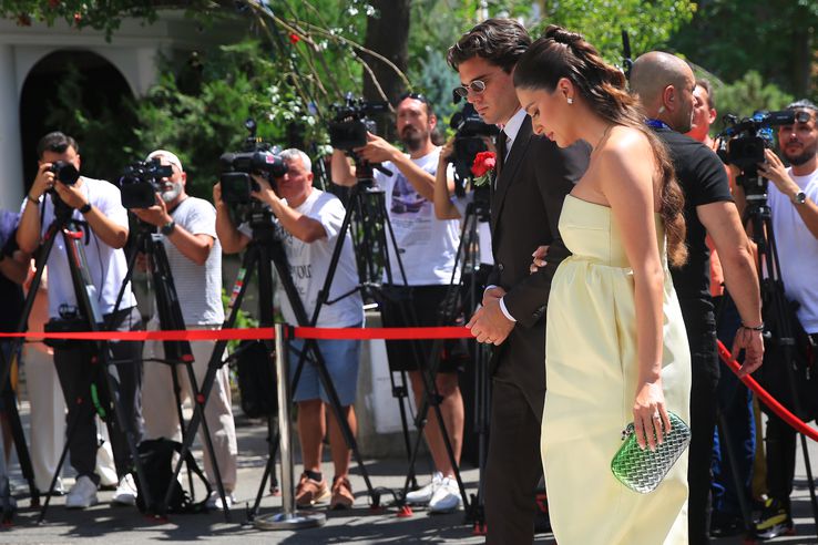 Ianis and Elena Hagi. Kira Hagi with Thomas Ferfelis, pictures before the religious marriage. Photo: Ionuț Iordache (GSP)