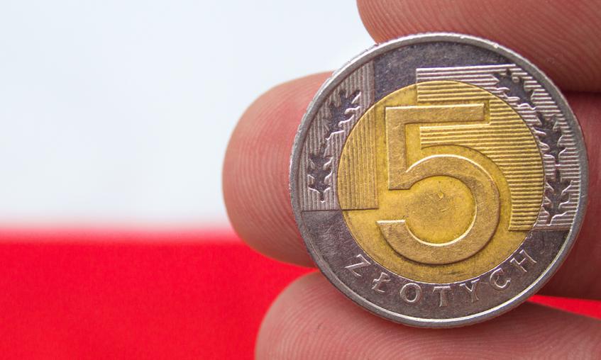 Costs, congestion, staff shortages. The Polish economy feels growing barriers