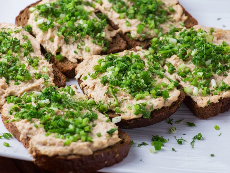 Cross it with crab sticks - and get an incredible prayer. Very fast recipe
