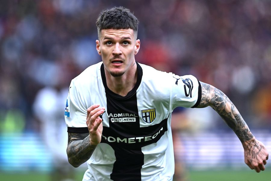 Dennis Man // Photo: Imago Dennis Man, back to FCSB? Gigi Becali lures him with a salary-mamut