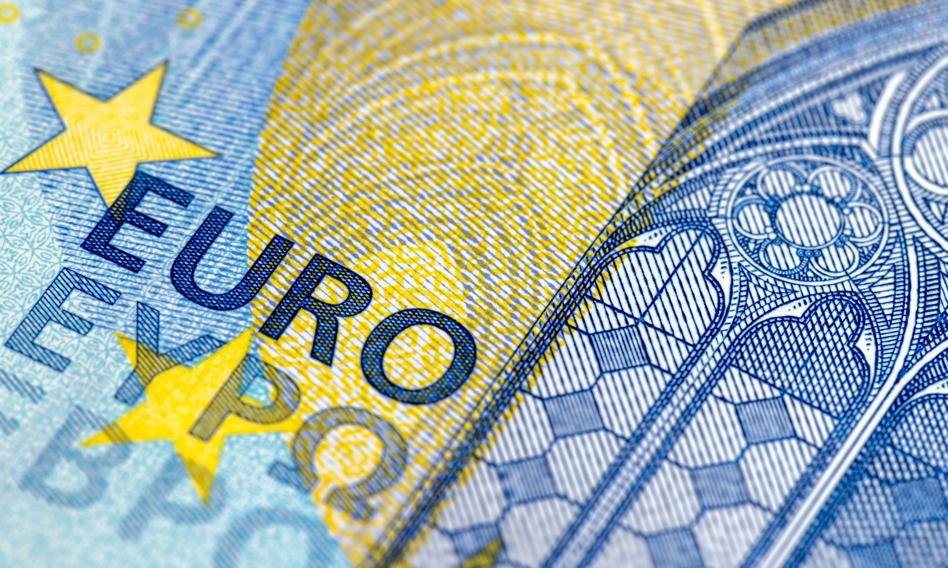 Bulgaria officially received. The 21st Euroland State will be in January
