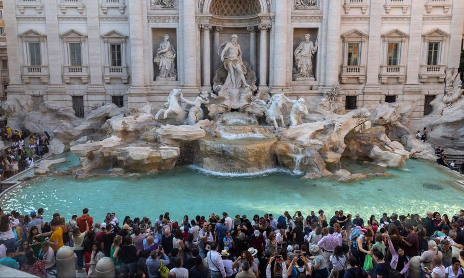 You will have to pay to approach the Trevi Fountain. Big changes for tourists in Rome