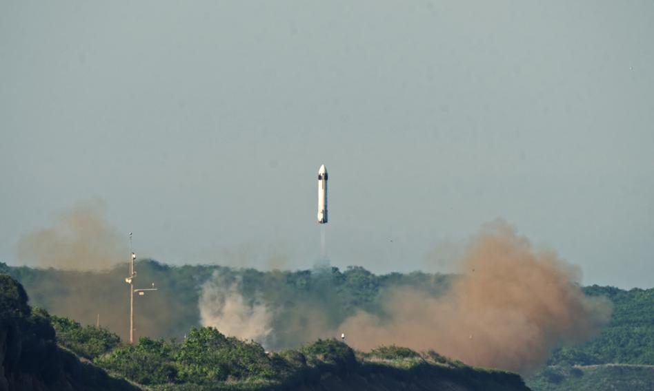 Honda dreams of space. Rocket test successful