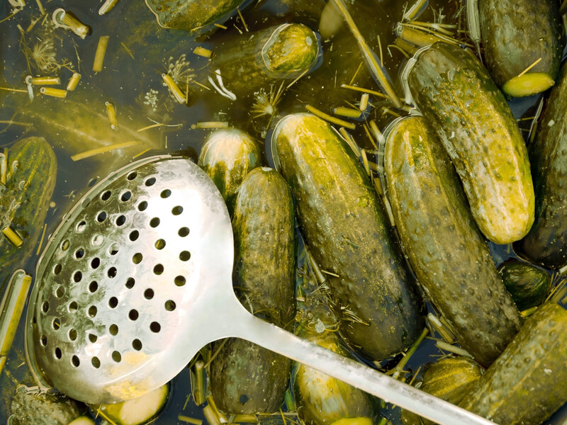 Use this simple way - and alcohol cucumbers will turn out to be incredibly crispy and delicious
