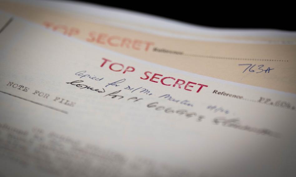 The surprise of the boss of British intelligence. Her grandfather was a Nazi spy
