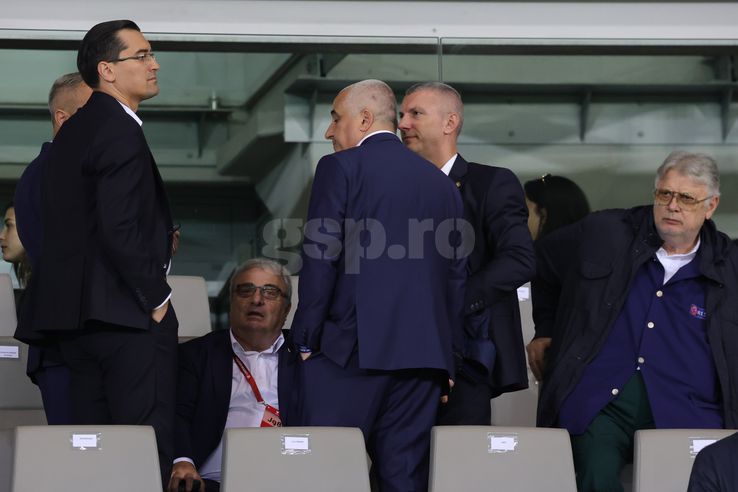 Răzvan Burleanu, in the stands at the match Austria - Romania 2-1 Photo: Ionuţ Iordache (GSP)