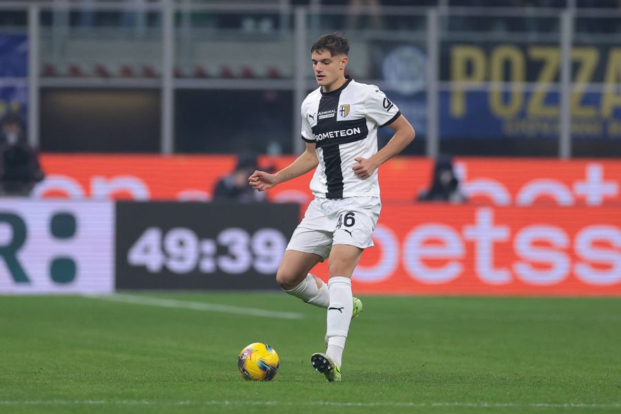 Giovanni Leone / Photo: Imago Images Cristi Chivu has been decided! Inter can pay 30 million euros for his former Parma player