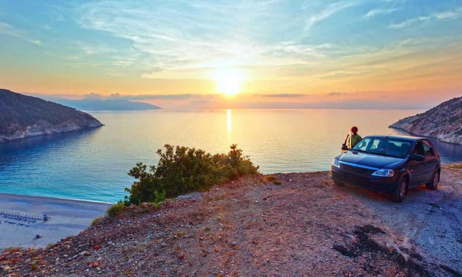 By car to Greece? We counted how much a car journey costs