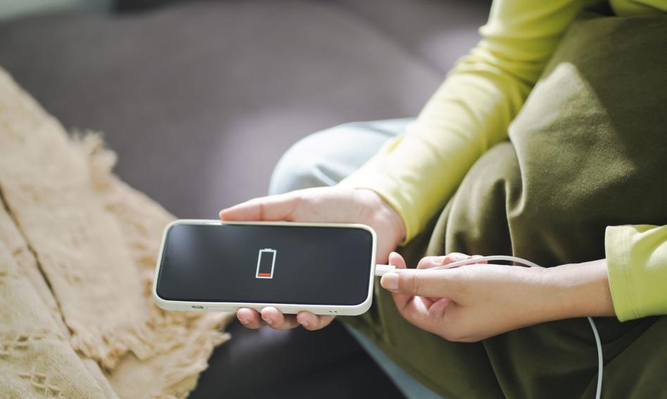 Better batteries and energy labels. Smartphones await a revolution