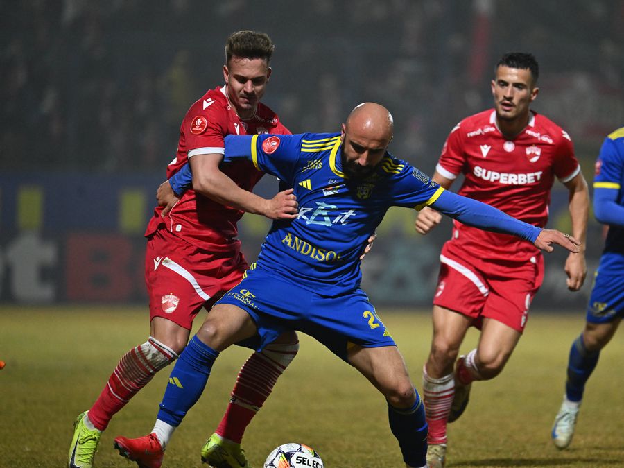 He was on his leg, but he changed his mind and signed the extension with the team from Superliga