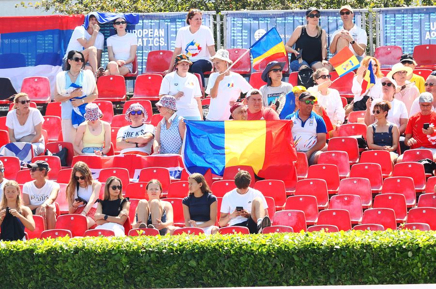 Image from the stands from the morning photo session Roxana Fleșeru 5 Romanian swimmers evolve this evening at the European U23 championships in Samorin »at what time is David Popovici's final