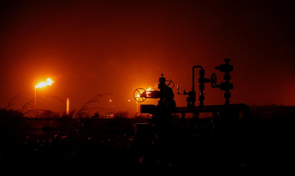 In the Middle East, it boils. Moderate fever on oil markets