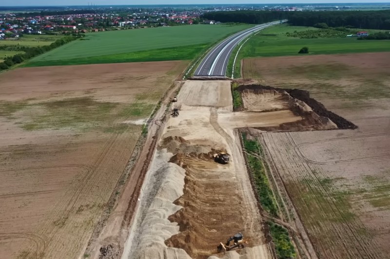 VIDEO Highway of the Capital Belt, the last section on which the works began: how the site is divided between a Romanian builder and one of Italy / what it looks like