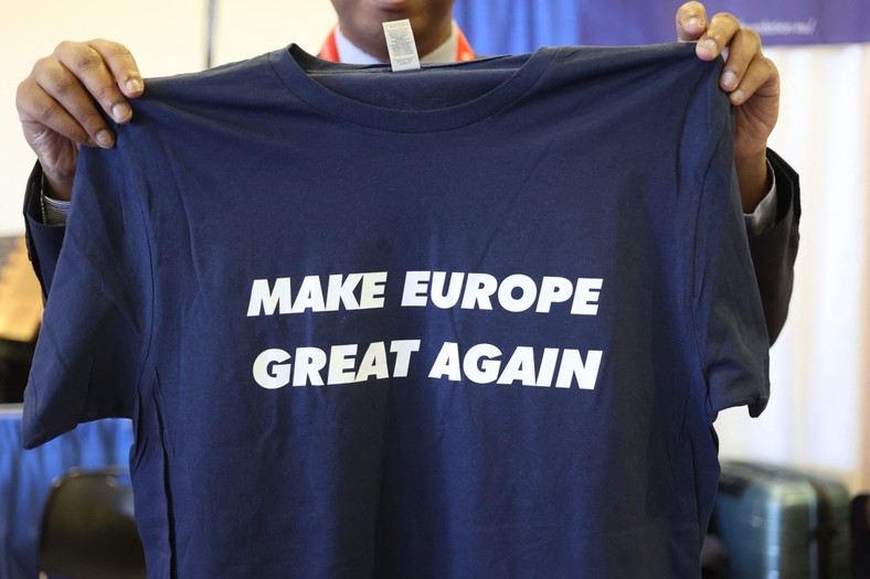 T -shirt with the slogan Make Europe Great Again. Illustrative photo
