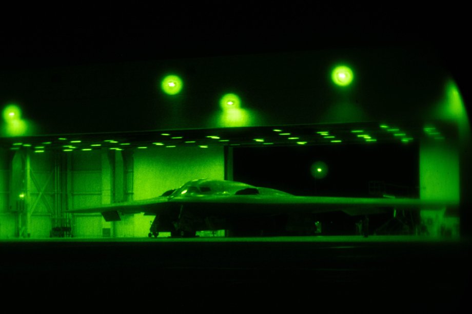 B-2 bomber preparing to attack Iranian nuclear objects.