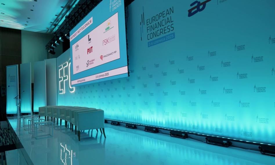We start the XV European Financial Congress!