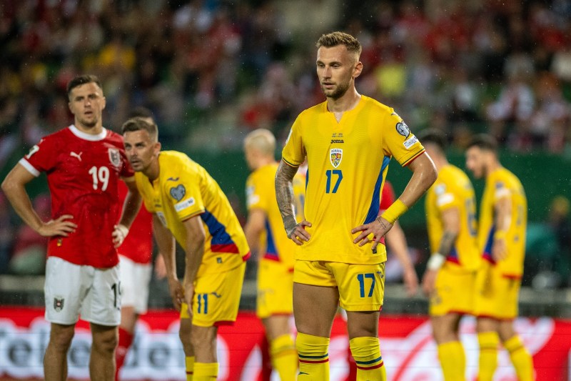 Romania defeated with 2-1 by Austria. Failure in Vienna, in front of 20,000 Romanians who made the atmosphere. The road to worldwide is complicated
