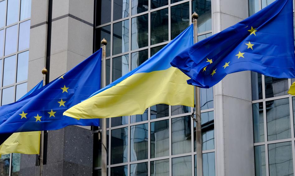 Ukraine will receive EUR 2.7 billion from the EU. "It carried out the required reforms"