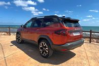 The English from The Telegraph made the review of the new Dacia model: