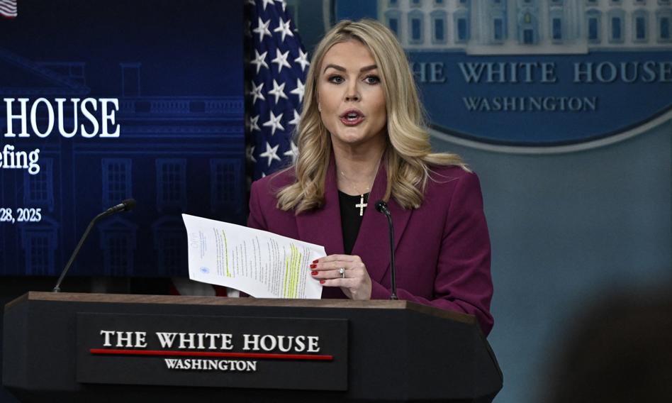 White House: Trump satisfied with Nawrocki's victory. Supports the end of radical ideologies