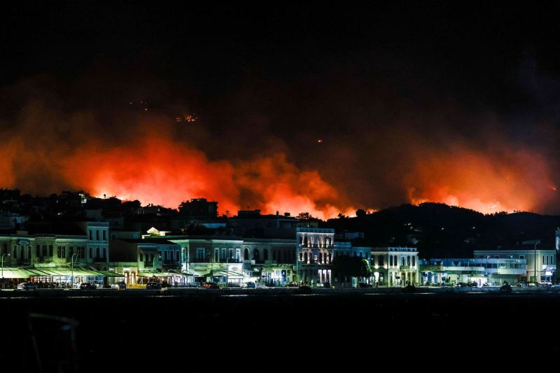 Video Greece has declared an emergency on the island of Chios, where hundreds of firefighters fight the vegetation fires for the third day