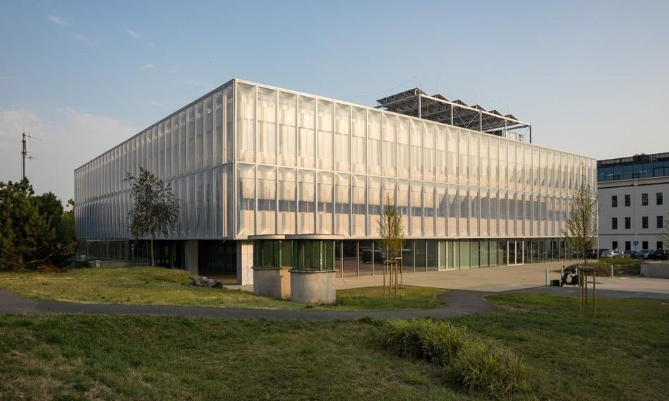 Why is money for space research? The head of the Copernicus Science Center explains