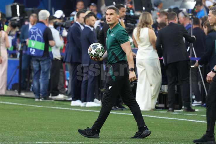 Memorable images with Istvan Kovacs on Allianz Arena! Photo: Ionuț Iordache (gsp.ro)