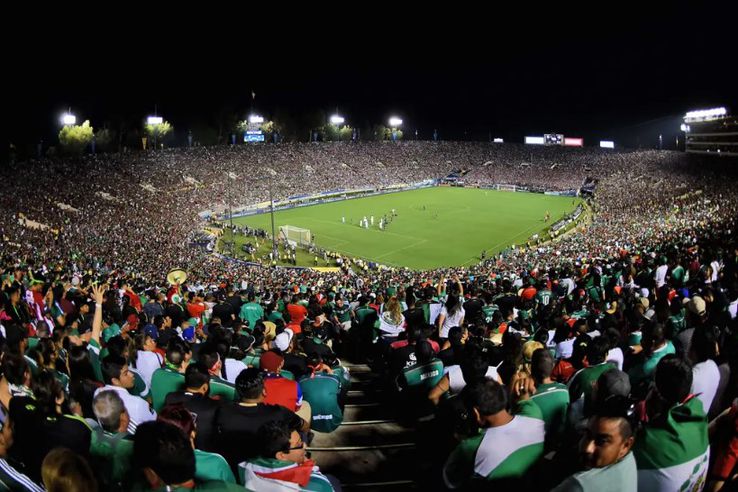Rose Bowl Stadium, Los Angeles. Los Angeles. 88,500. Inaugurated: 1922