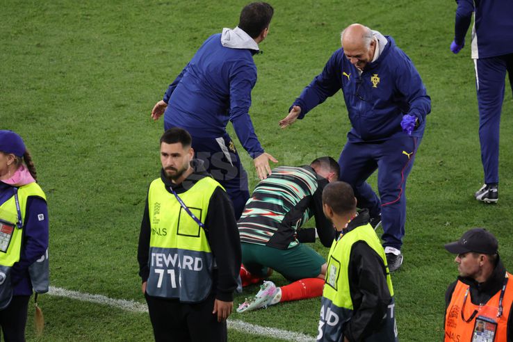 Cristiano Ronaldo at the 11 -meter blows in Portugal - Spain. Photo: Ionuț Iordache (gsp.ro)