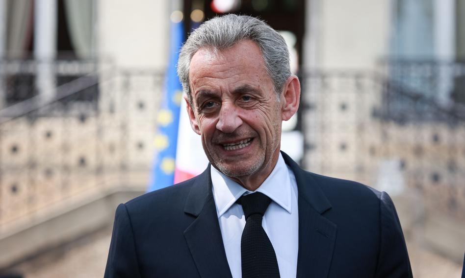 Sarkozy publishes