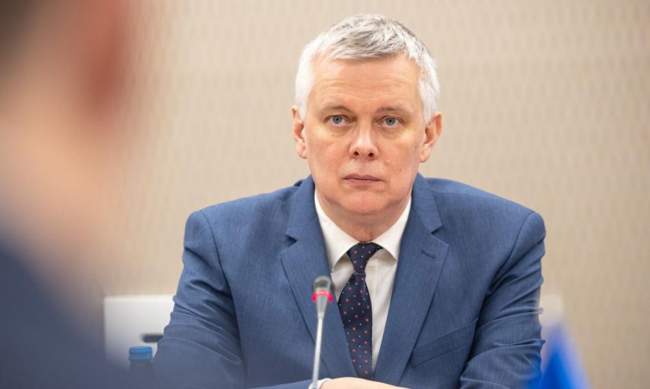 Siemoniak with self -proclaimed patrols: Border Guard is waiting, we have free full -time jobs