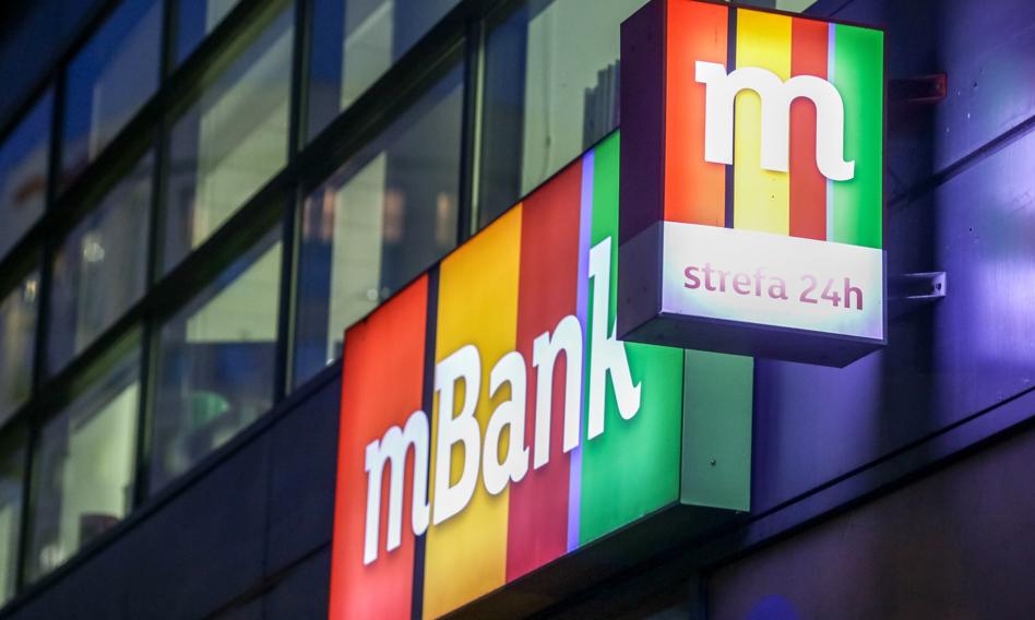 mBank updates the promotion. Get up to PLN 1050, 6% on a deposit and a travelers card