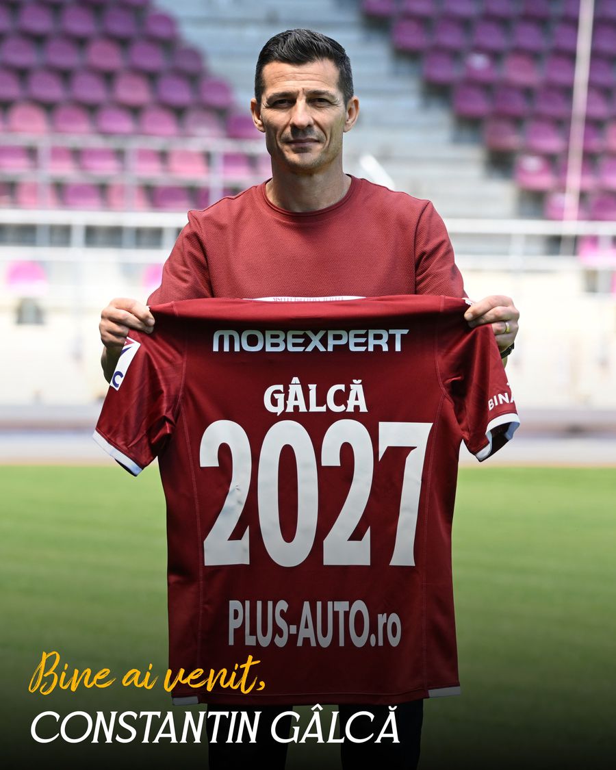 Constantin Gâlcă was presented at Rapid / Photo: Facebook Costel Gâlcă signed on two seasons with Rapid »Star's legend assures the fans: