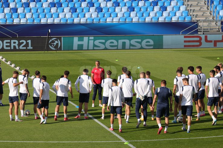 The official training of the national youth team in Bratislava, before the match with Spain. Photo: Ionuț Iordache (gsp.ro)