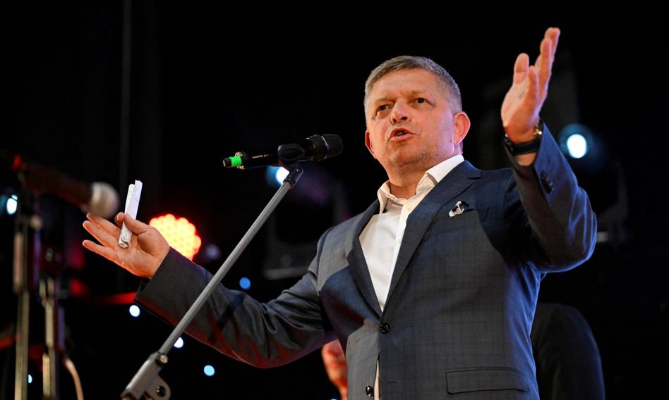 Fico puts China, Kazakhstan and Vietnam as an example. "Slovakia could use less party"