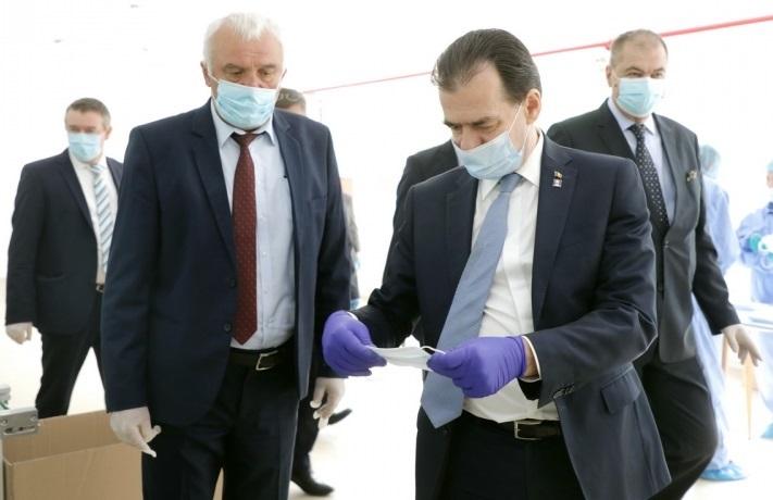 Orban, visiting the Romarm factory, photo: Government