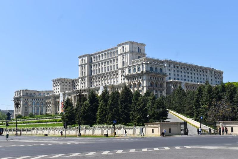 Palace of Parliament, photo: Shopkez / Dreamstime.com