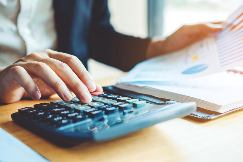 Taxes, photo: © Sarinya Pinngam | Dreamstime.com