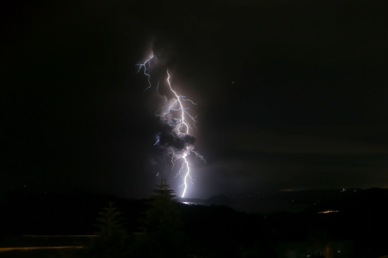 Three climbers died hit by lightning in a rare incident in Austria