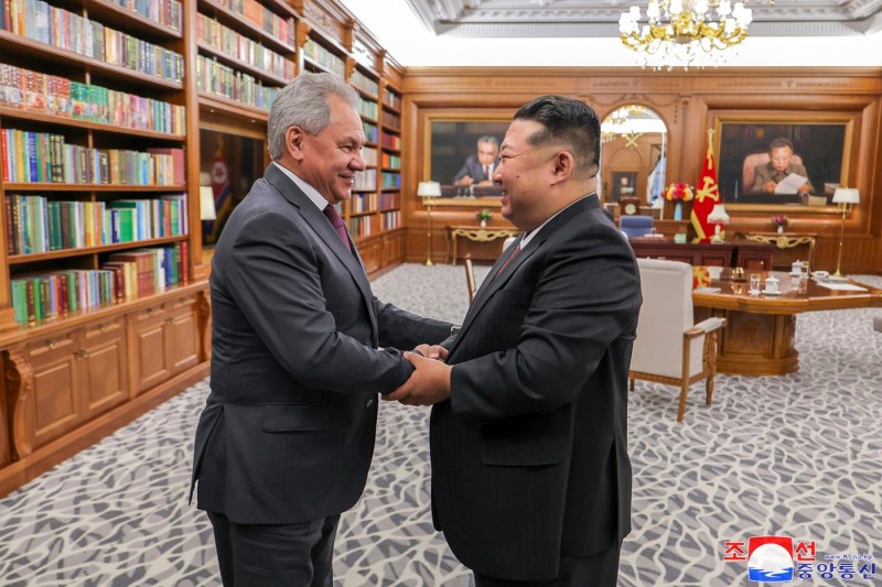 Kim Jong a promises Russia
