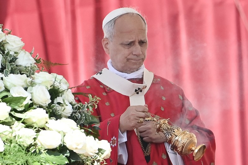 Pope Leon XIV criticize the 