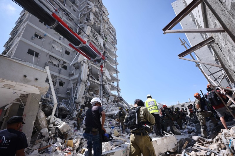 Rockets launched by Iran hit the famous Weizmann science institute, associated with 6 Nobel laureates: 