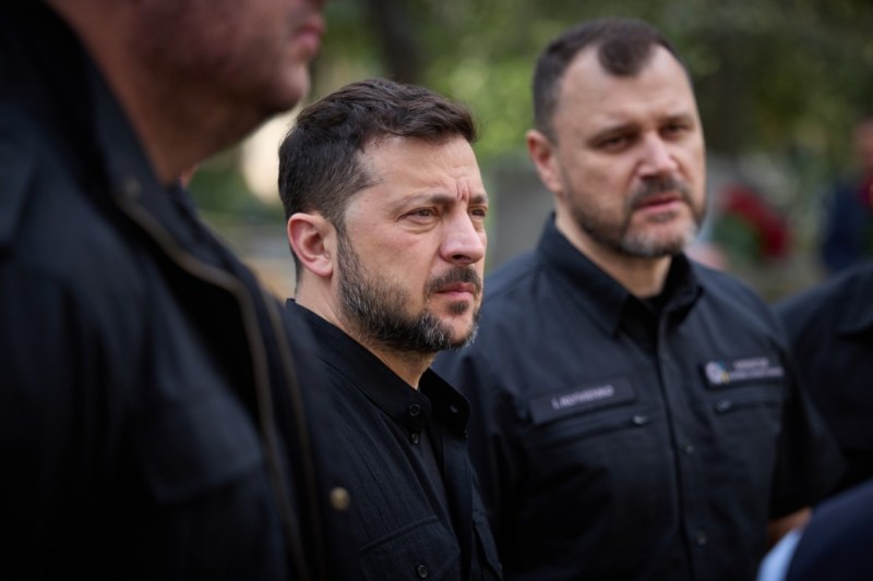 Zelenski accuses Moscow of sending Ukraine dozens of dead Russian soldiers.