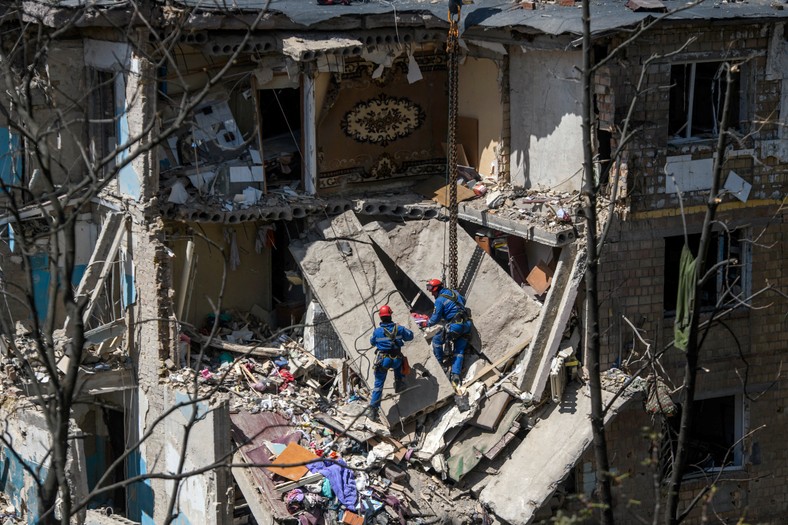 Rescuers work on the site of a Russian rocket attack on a residential building in Kiev, Ukraine, on June 23, 2025, nine people were killed in a night attack, and 25 were injured