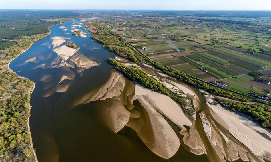 The water level in the rivers is getting lower. In Wisła it fell from 15 to 13 cm