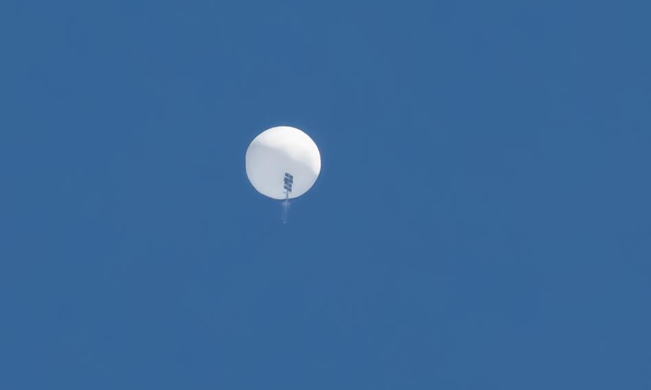 Two Poles allegedly smuggled cigarettes using weather balloons